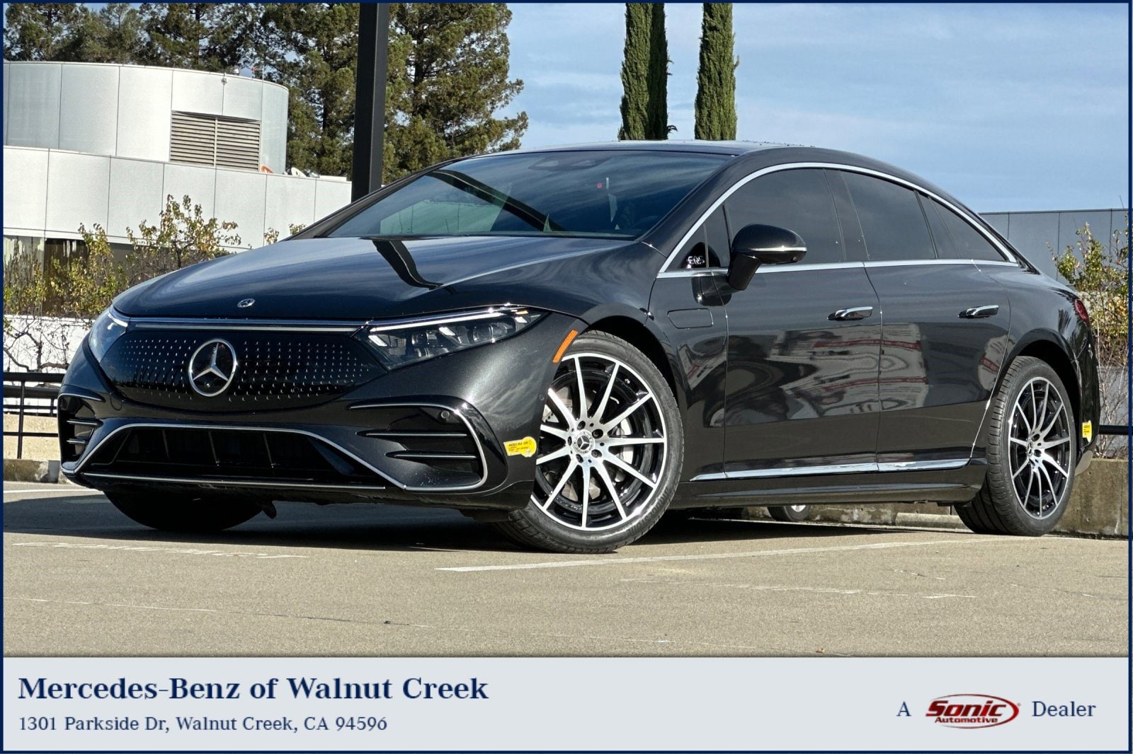 2022 Mercedes-Benz EQS's photo