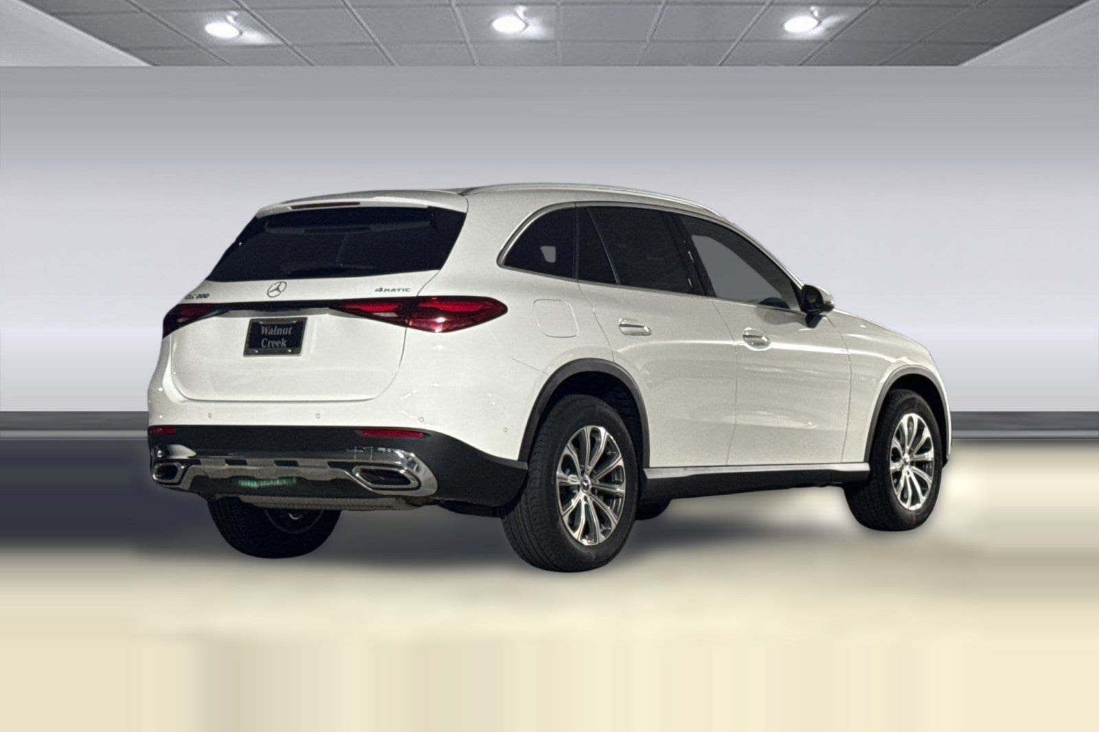 2026 Mercedes-Benz GLC 300 4MATIC SUV photo 3