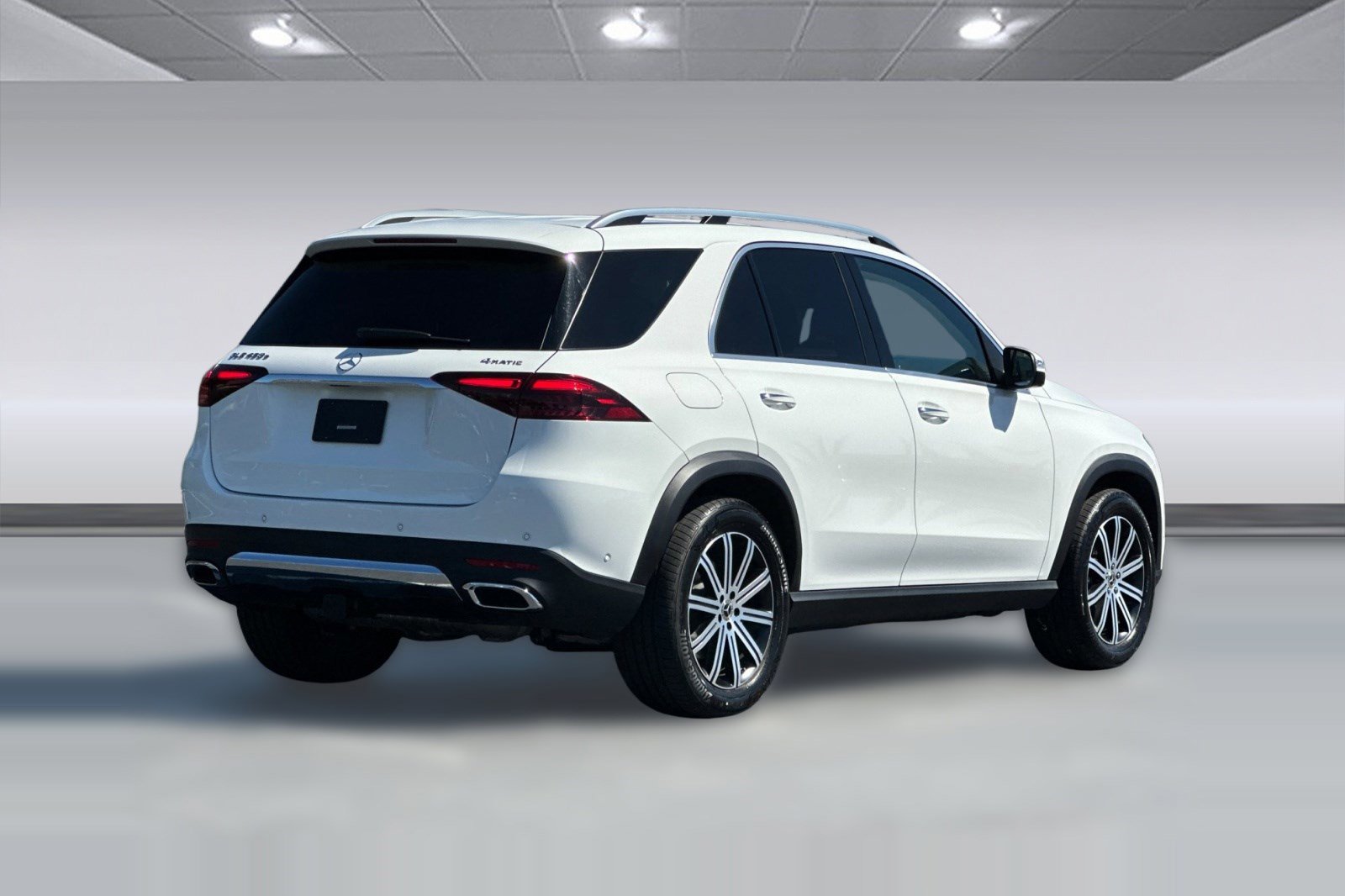 2025 Mercedes-Benz GLE 450e 4MATIC SUV photo 3