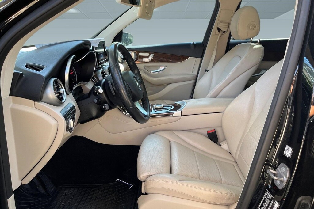 Used 2018 Mercedes-Benz GLC 300 4MATIC SUV SUV