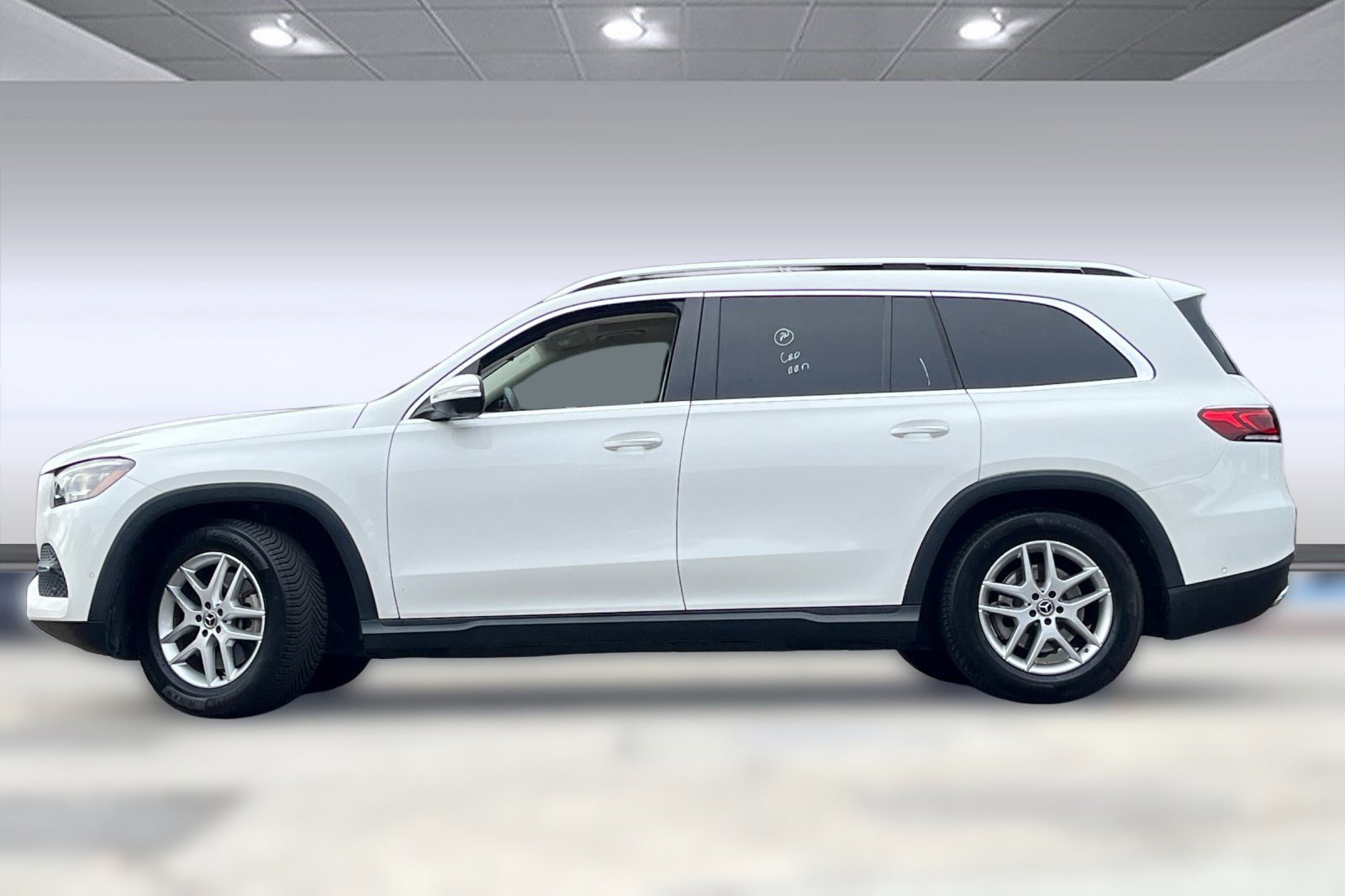2020 Mercedes Benz GLS 450 4MATIC photo 2