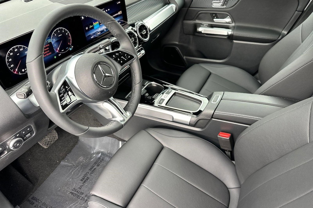 New 2026 Mercedes-Benz GLB 250 4MATIC SUV