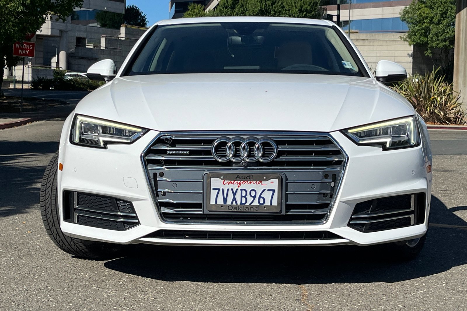 2017 Audi A4 TFSI Prestige Quattro photo 3