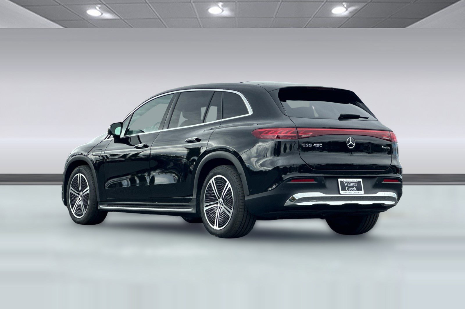 2023 Mercedes-Benz EQS 450 4MATIC SUV photo 2