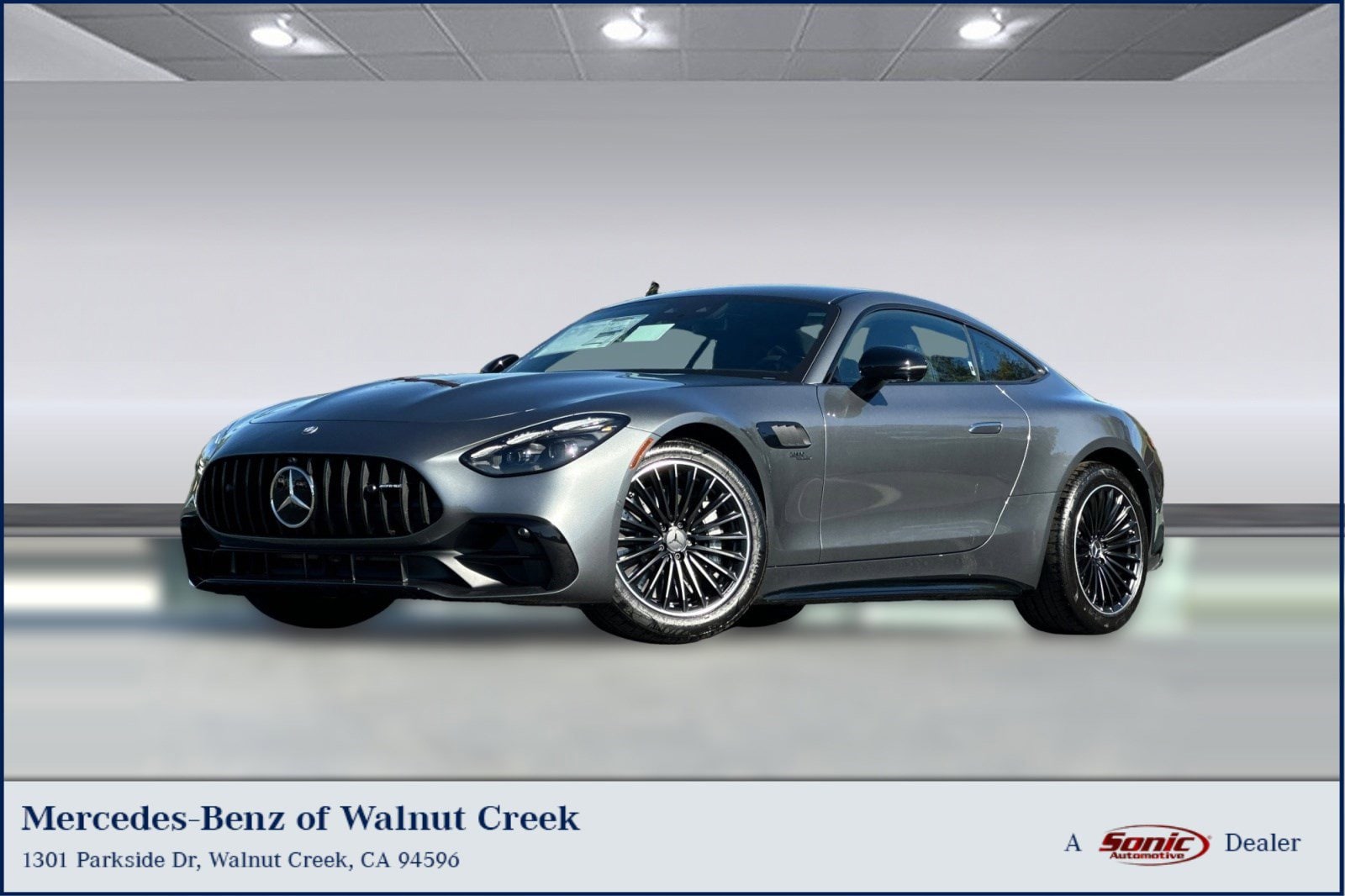 2025 Mercedes-Benz AMG GT 43's photo