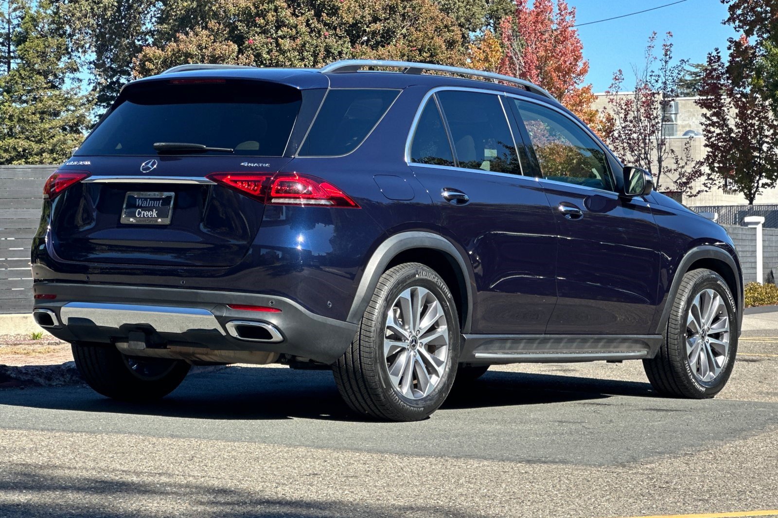 2022 Mercedes Benz GLE 350 4MATIC photo 3