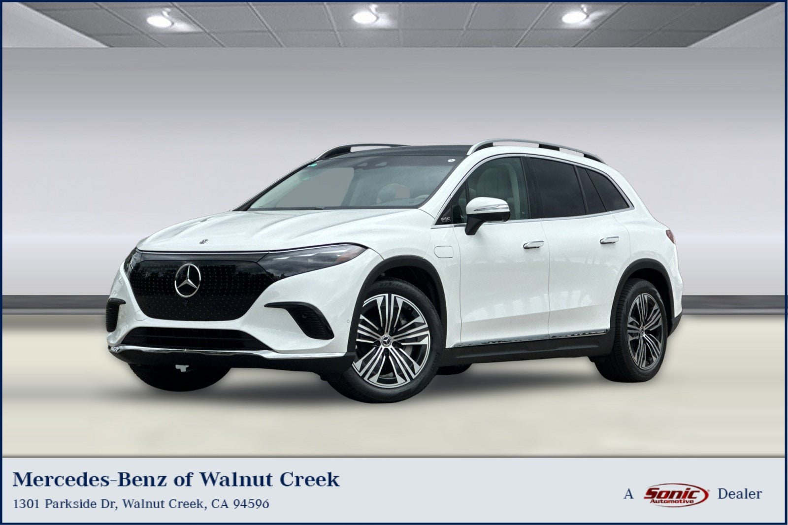 2026 Mercedes-Benz EQS SUV EQS 400 4MATIC's photo