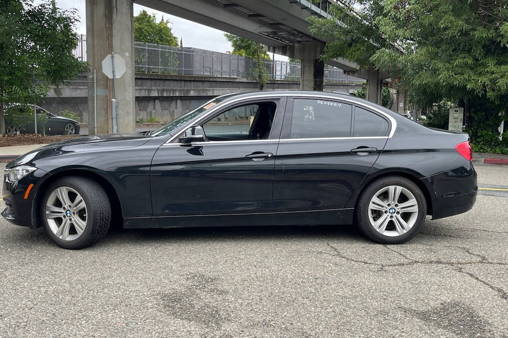 Used 2017 BMW 3 Series 330i Sedan Sedan