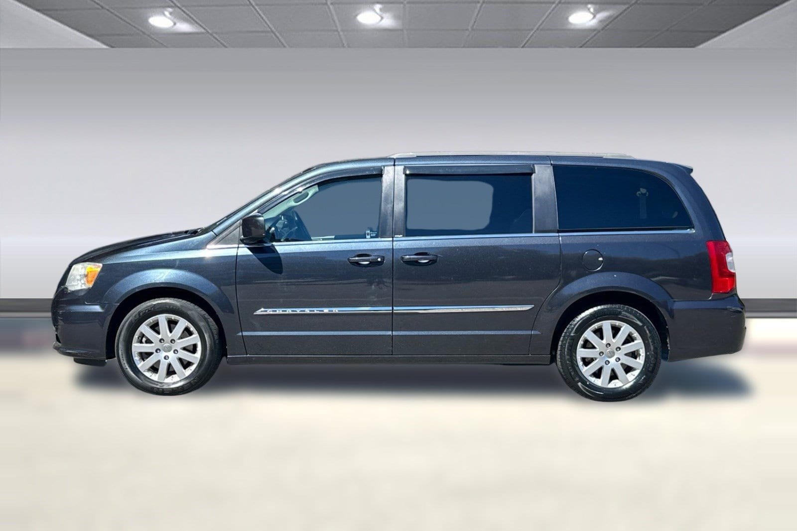 Used 2013 Chrysler Town & Country Touring with VIN 2C4RC1BG4DR744520 for sale in Walnut Creek, CA
