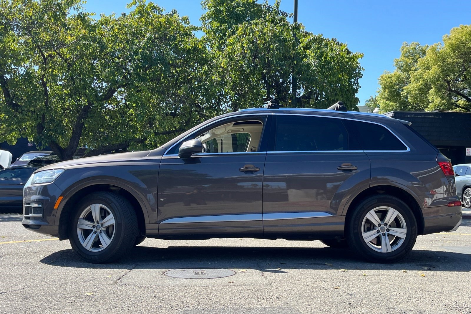 2019 Audi Q7 Premium Plus 45 TFSI quattro photo 2