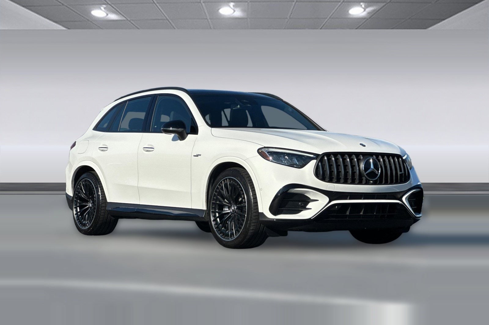 2025 Mercedes-Benz GLC AMG GLC43 - Photo 7