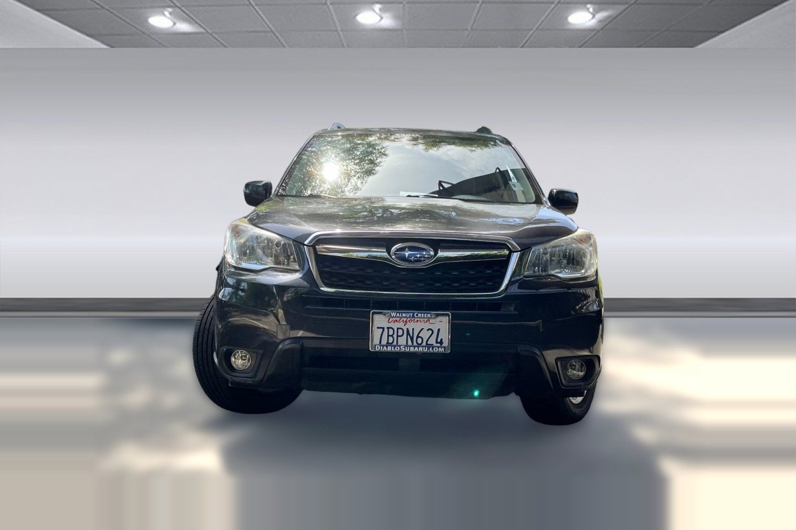 2014 Subaru Forester 4dr Auto 2.5i Limited PZEV photo 4
