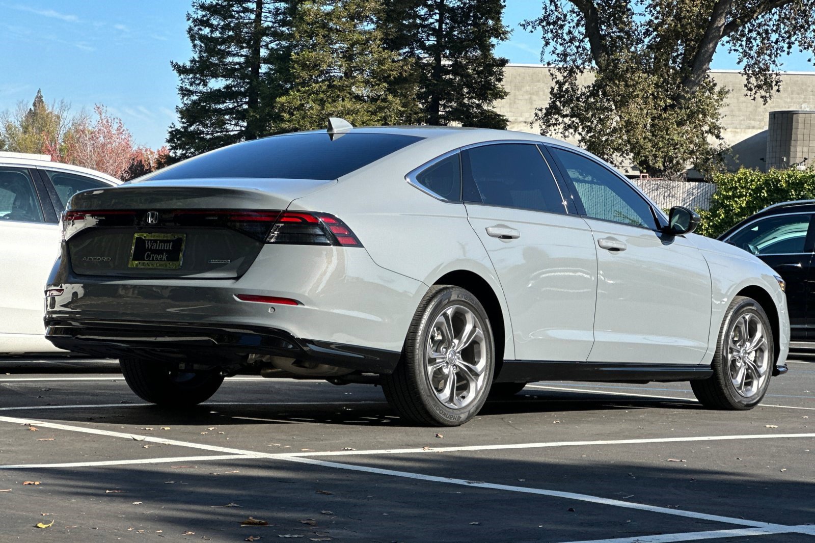 2023 Honda Accord Hybrid EX-L photo 4