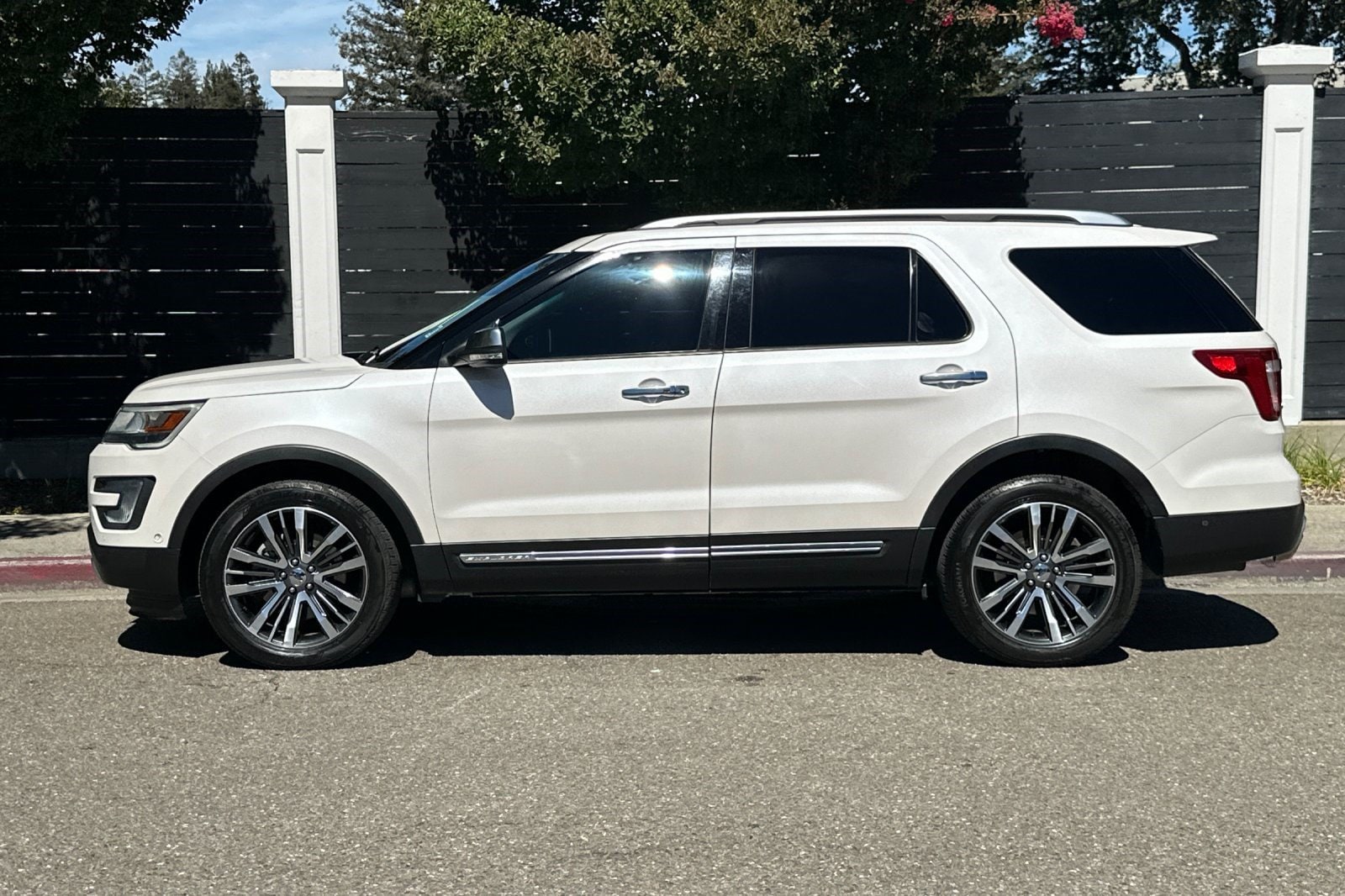 Used 2016 Ford Explorer Platinum with VIN 1FM5K8HT7GGB73198 for sale in Walnut Creek, CA