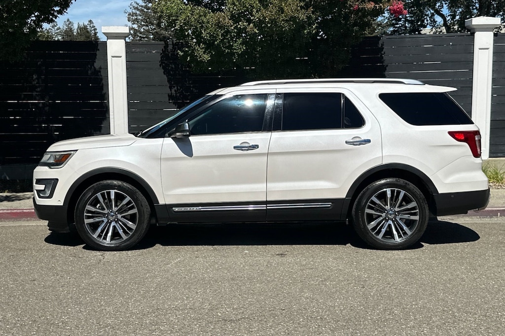 Used 2016 Ford Explorer 4WD 4dr Platinum SUV