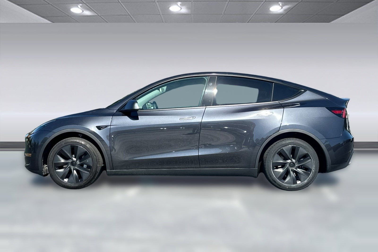 Used 2024 Tesla Model Y Long Range with VIN 7SAYGDED4RF097268 for sale in Walnut Creek, CA