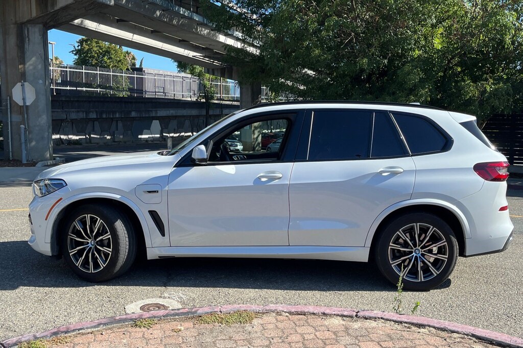 Used 2022 BMW X5 xDrive45e Plug-In Hybrid SUV