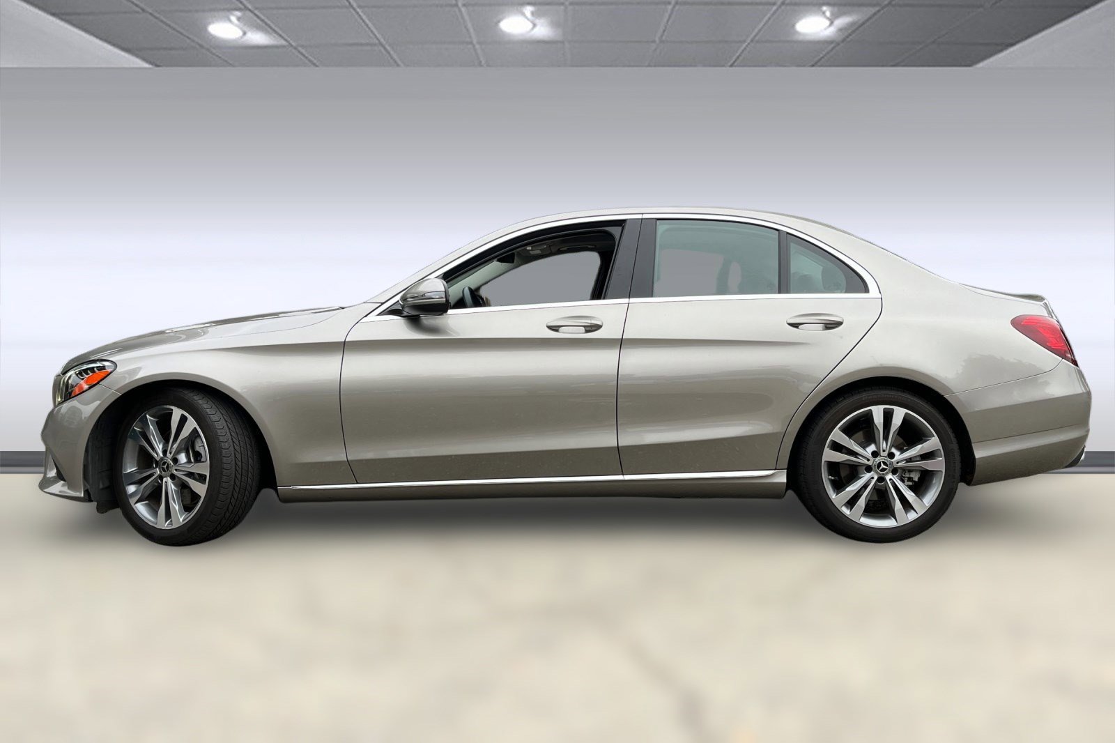 2019 Mercedes Benz C 300 Sedan photo 2