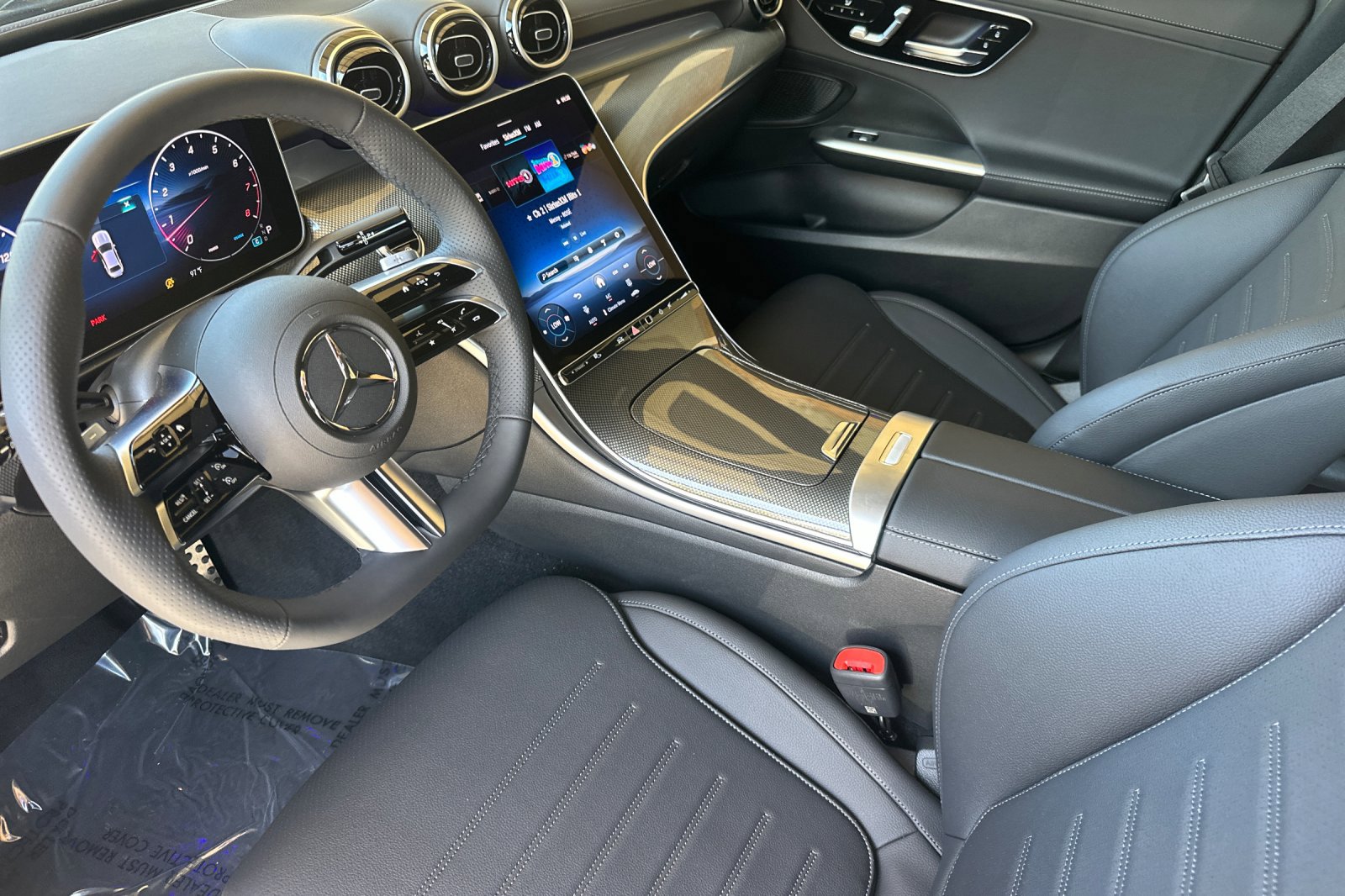 2025 Mercedes Benz C 300 4MATIC Sedan photo 4
