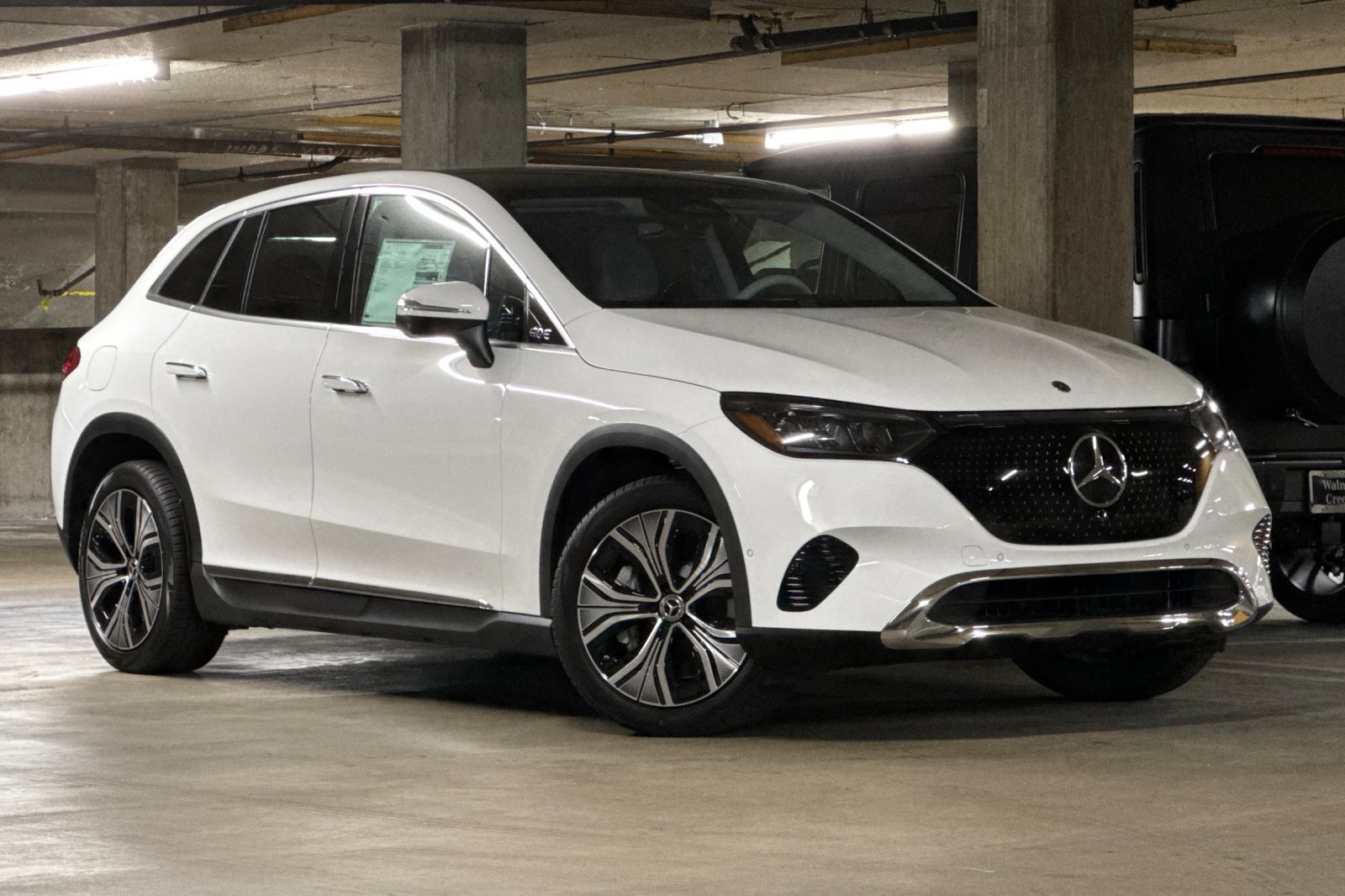 2025 Mercedes Benz EQE SUV 350 4MATIC photo 2