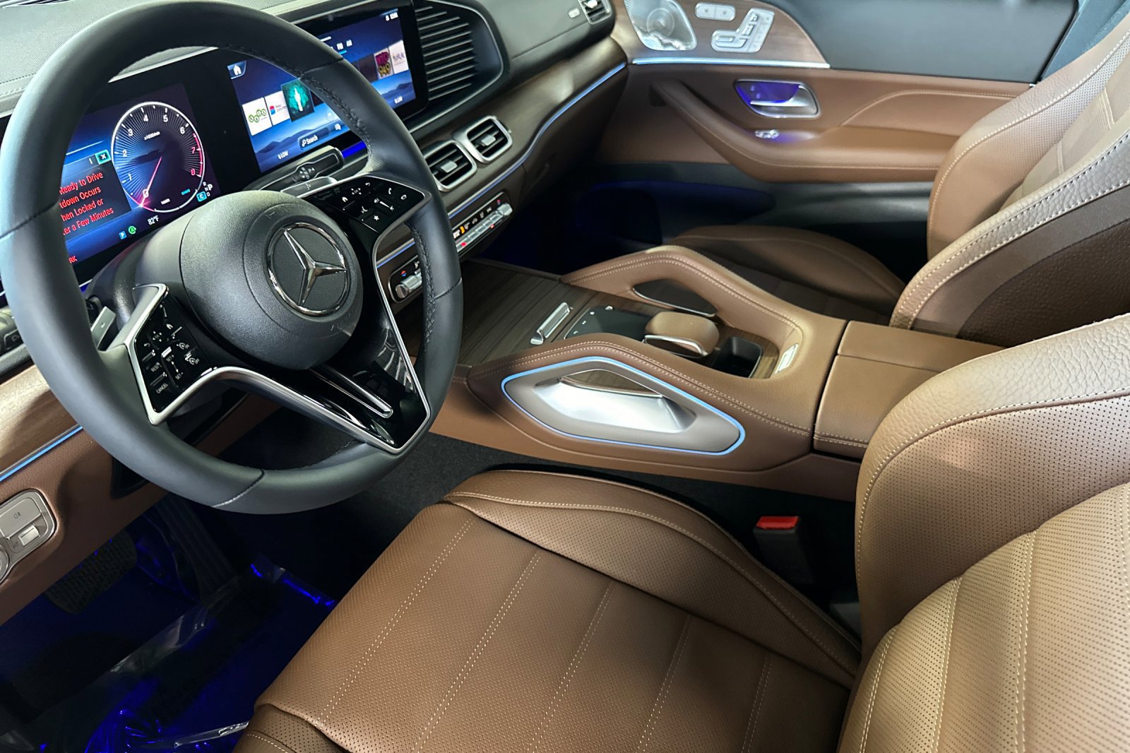 2026 Mercedes Benz GLE 450 4MATIC photo 3
