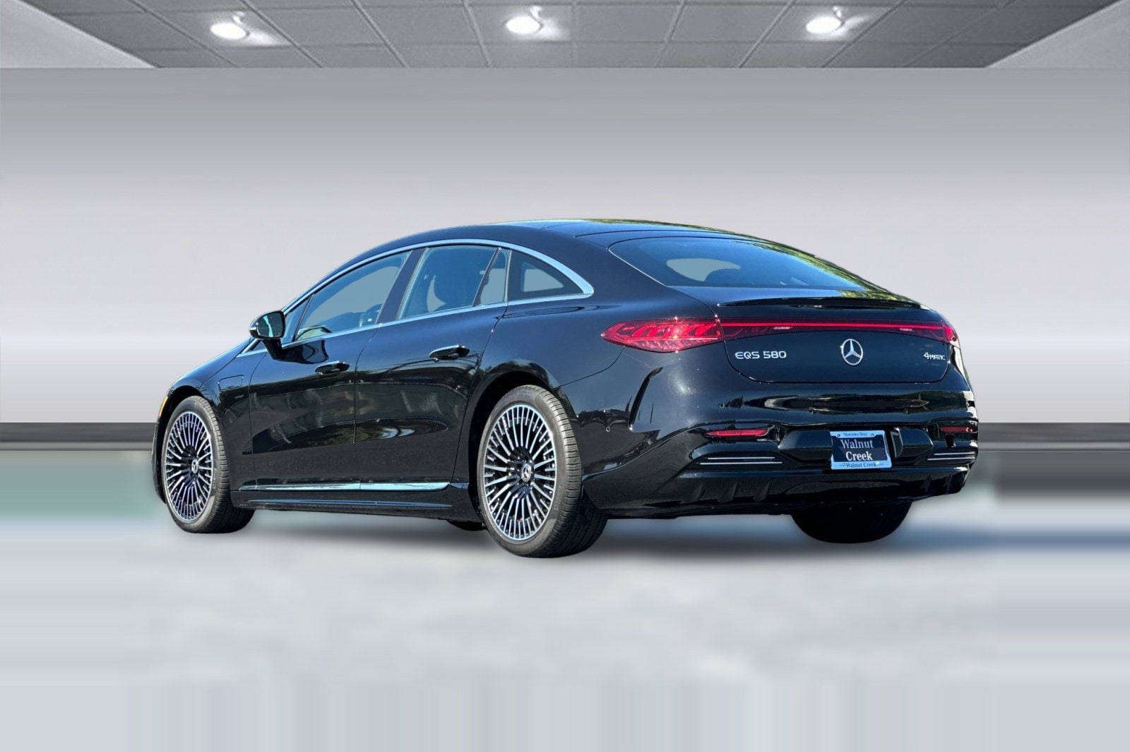 2023 Mercedes-Benz EQS 580 4MATIC Sedan photo 2