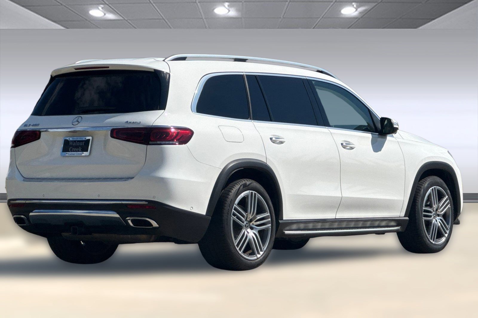 2021 Mercedes Benz GLS 450 4MATIC photo 3
