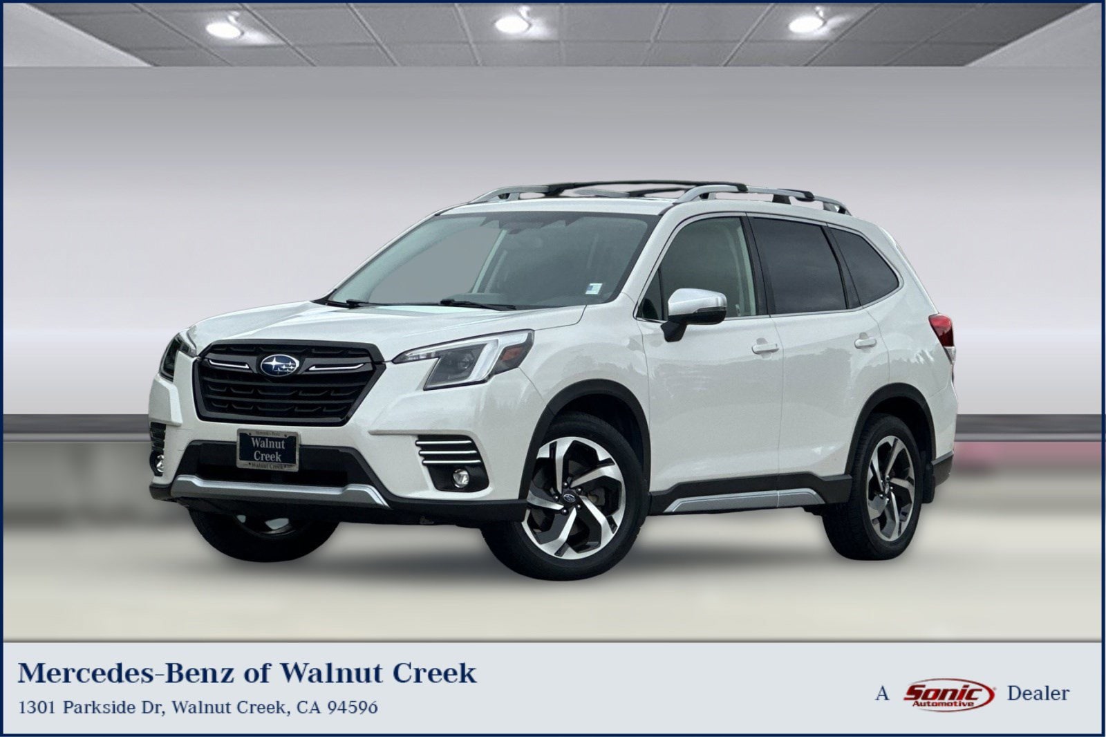 2022 Subaru Forester Touring's photo