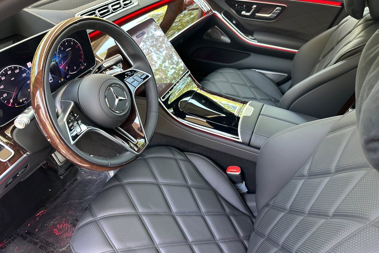 2026 Mercedes-Benz Maybach S 680 4MATIC Sedan