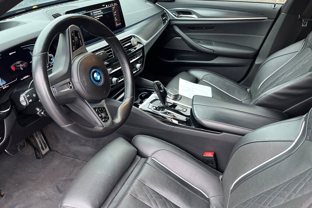 Used 2022 BMW 5 Series 530e Plug-In Hybrid Sedan