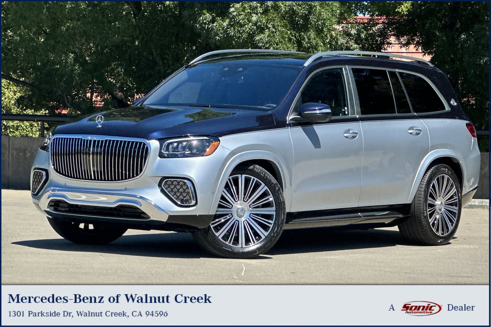 2026 Mercedes-Benz GLS's photo