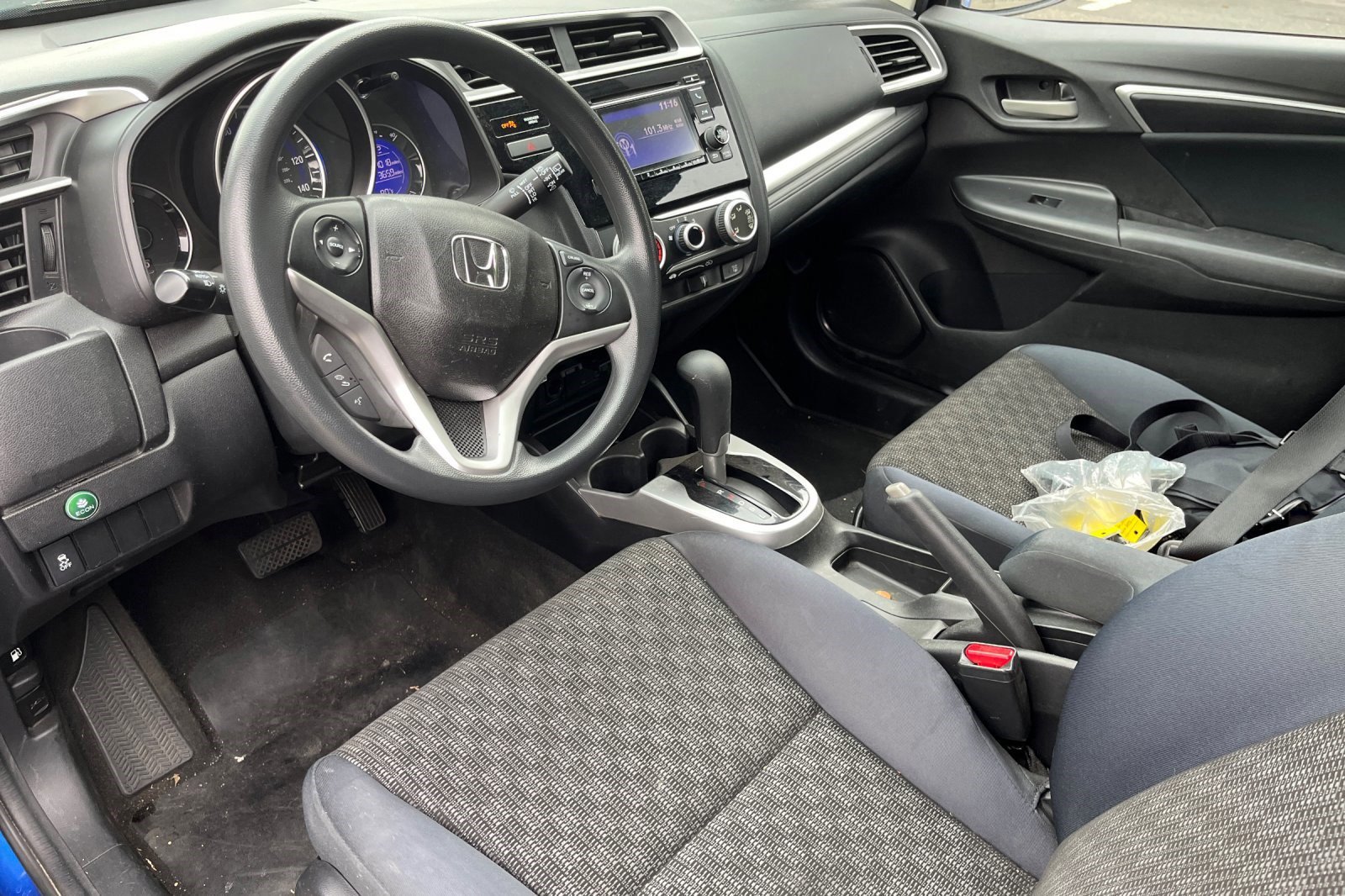 2016 Honda Fit LX photo 3