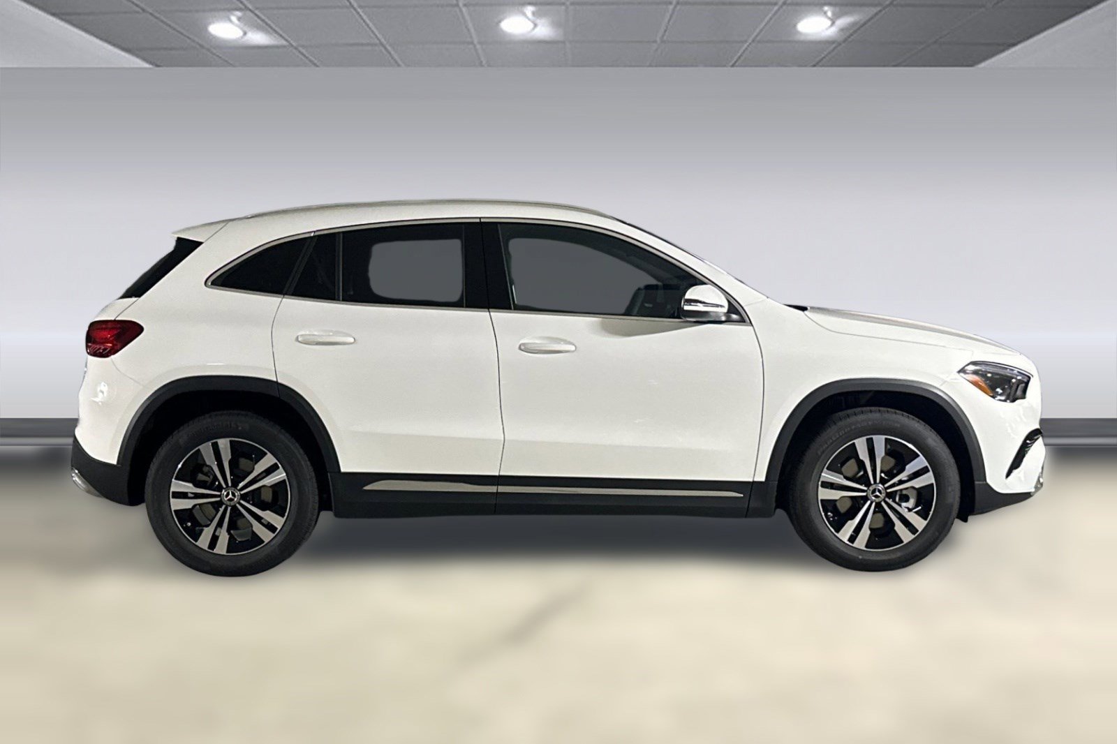 2026 Mercedes-Benz GLA 250 SUV photo 6