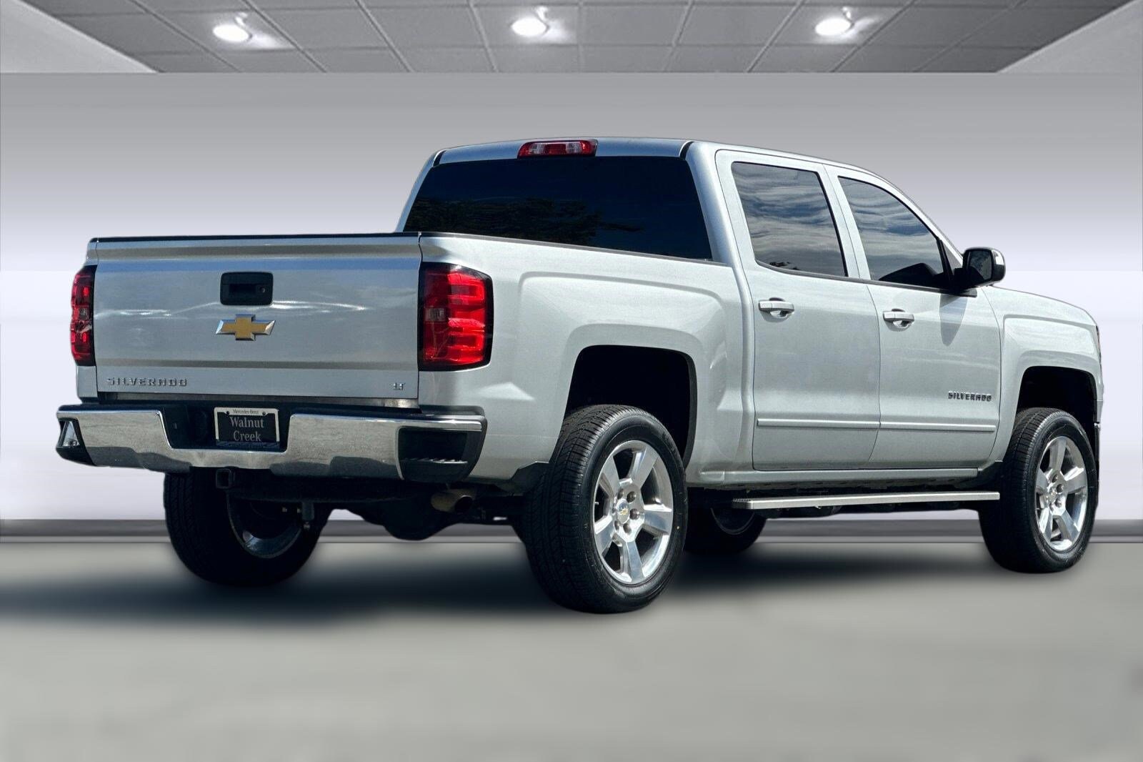 2015 Chevrolet Silverado 1500 photo 3