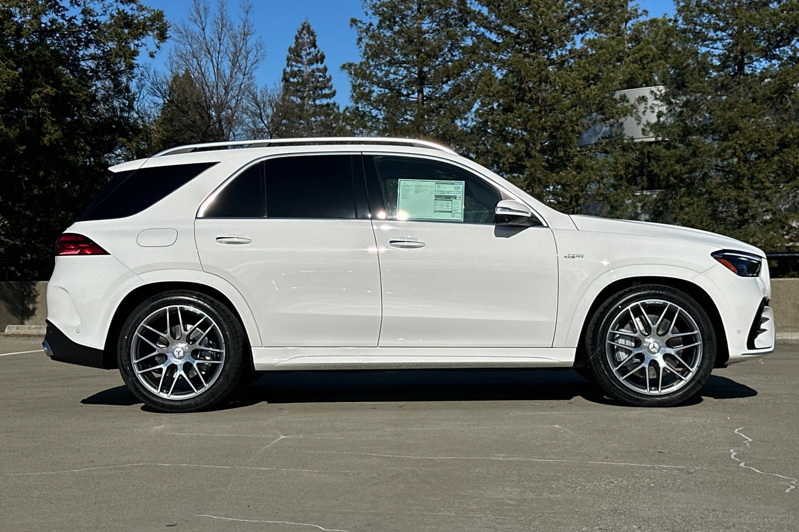 2025 Mercedes Benz GLE AMG 53 4MATIC photo 2