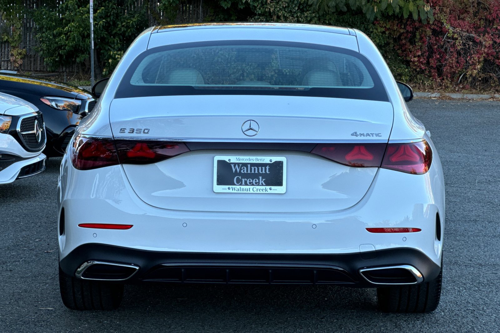 2025 Mercedes Benz E 350 4MATIC Sedan photo 4