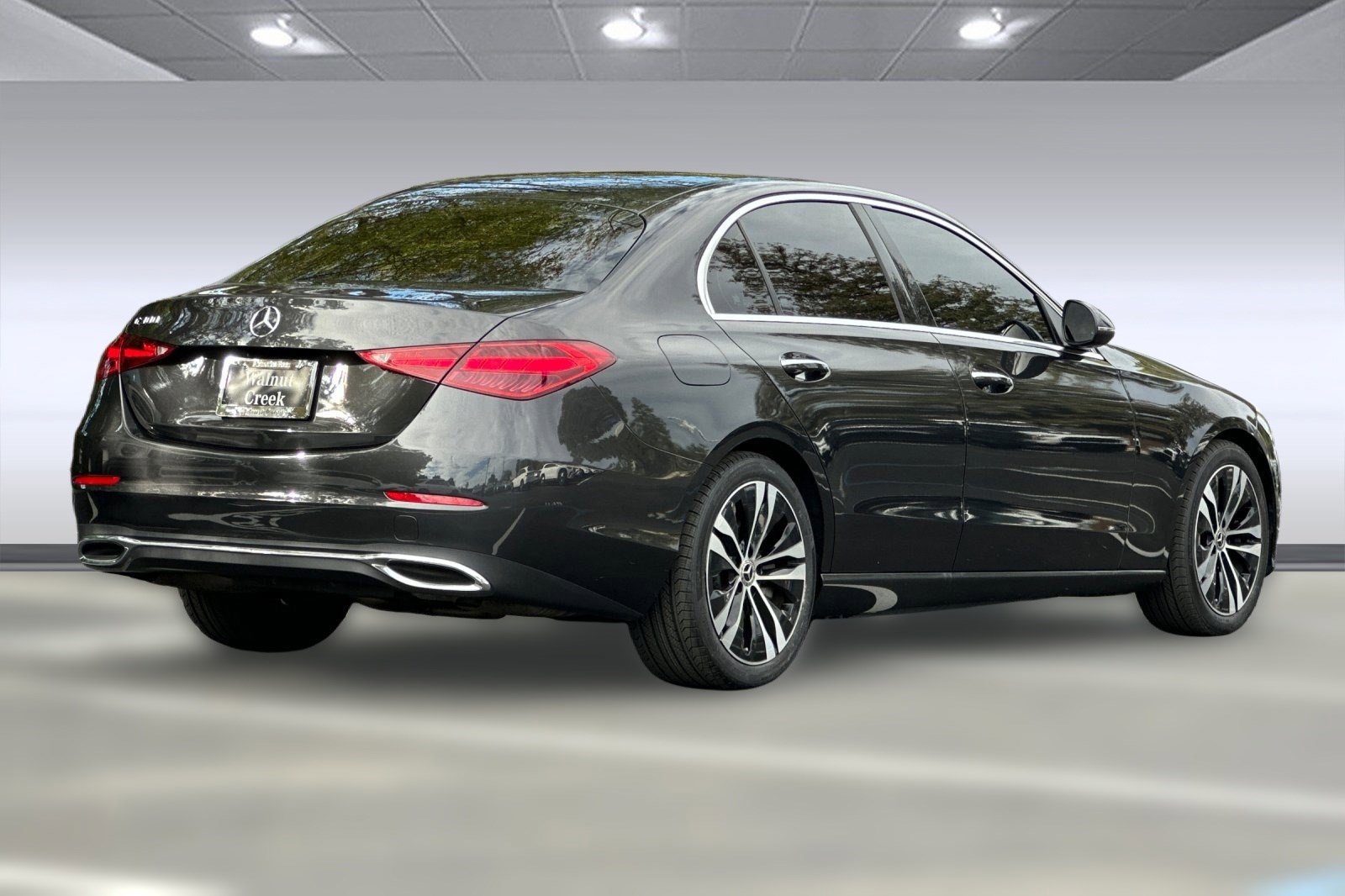 2022 Mercedes Benz C 300 Sedan photo 2