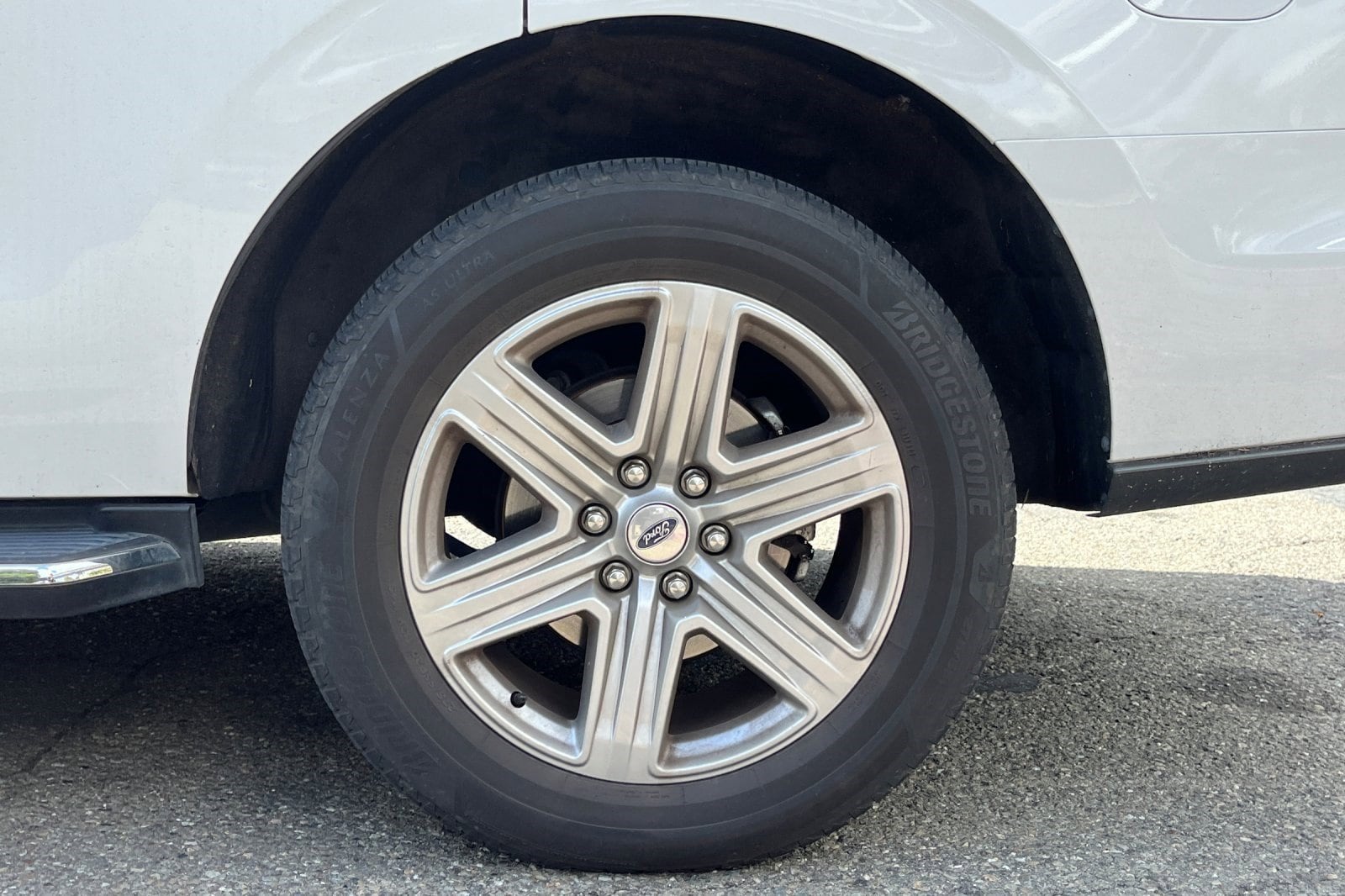 2019 Ford Expedition XLT 4x2 photo 6