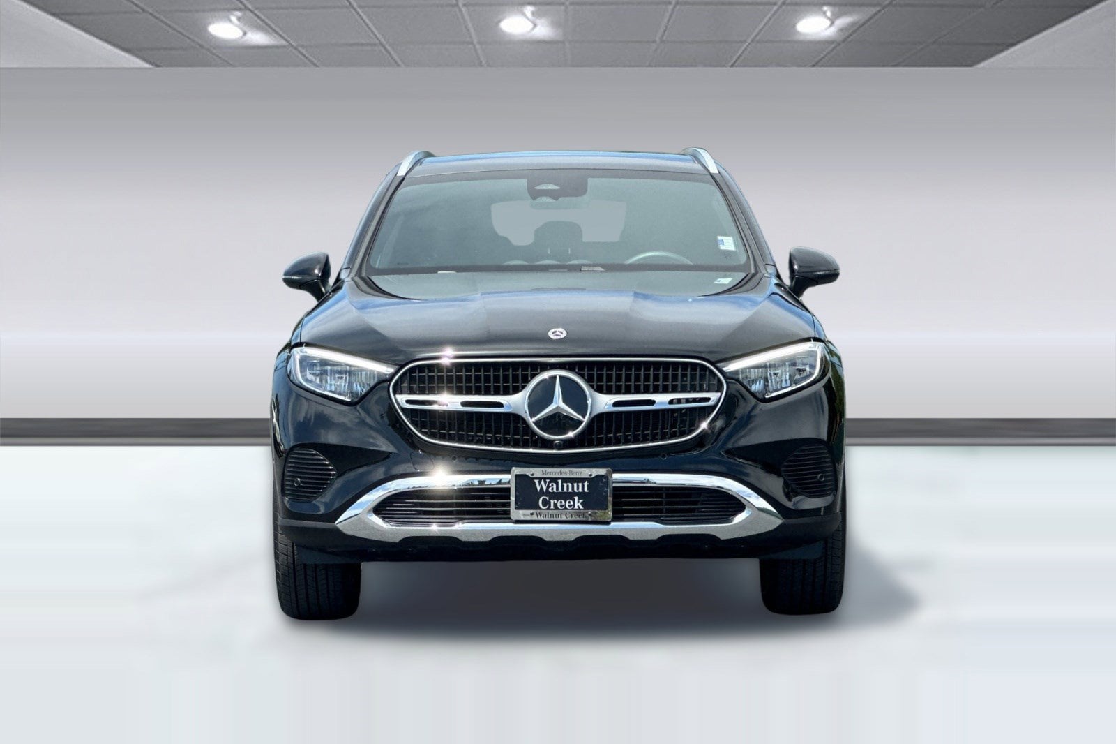2025 Mercedes-Benz GLC 350e 4MATIC SUV photo 5