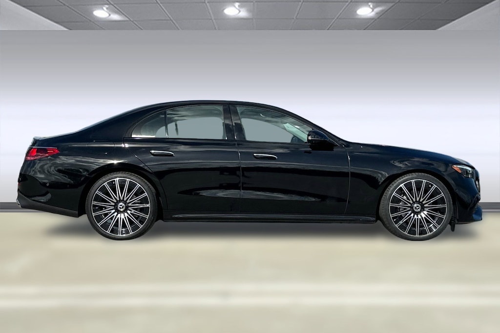 Used 2025 Mercedes-Benz E-Class E 350 4MATIC Sedan Sedan