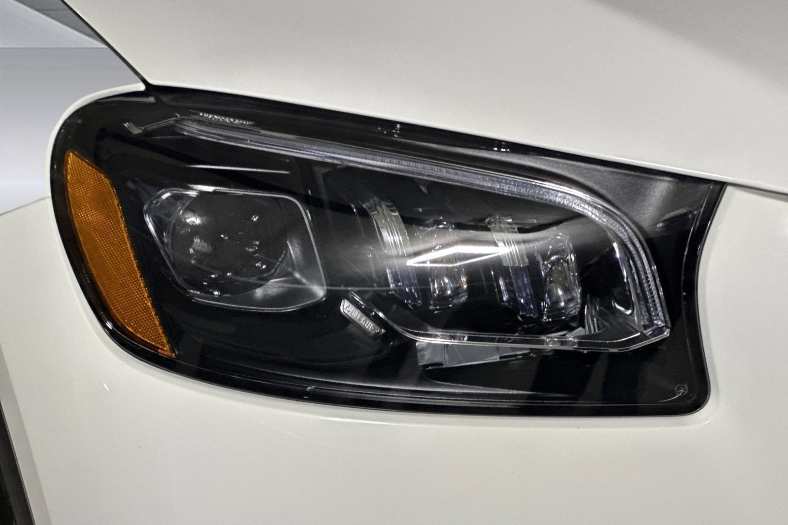 2026 Mercedes-Benz GLS Base - Photo 10