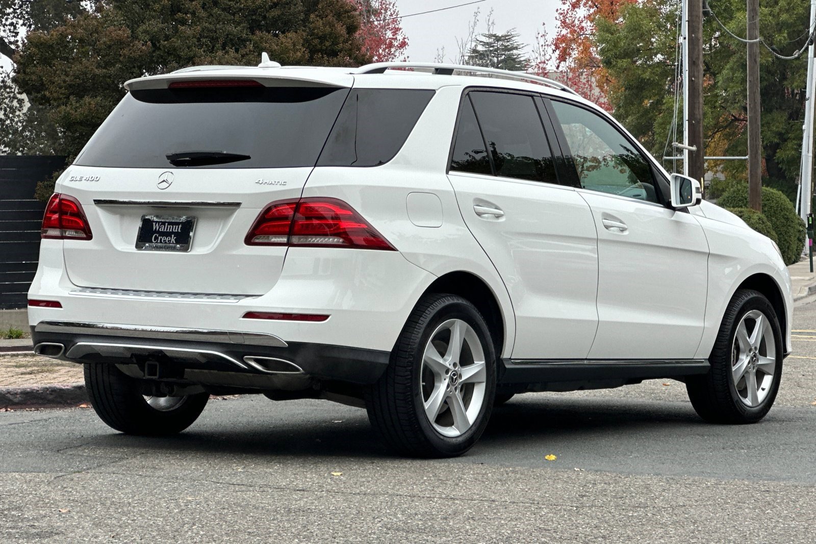 2019 Mercedes Benz GLE 400 4MATIC photo 3