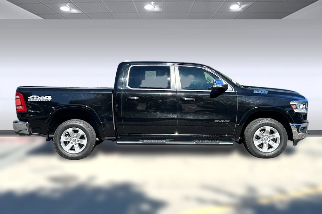 Used 2019 Ram 1500 Laramie 4x4 Crew Cab 5'7" Box Truck Crew Cab