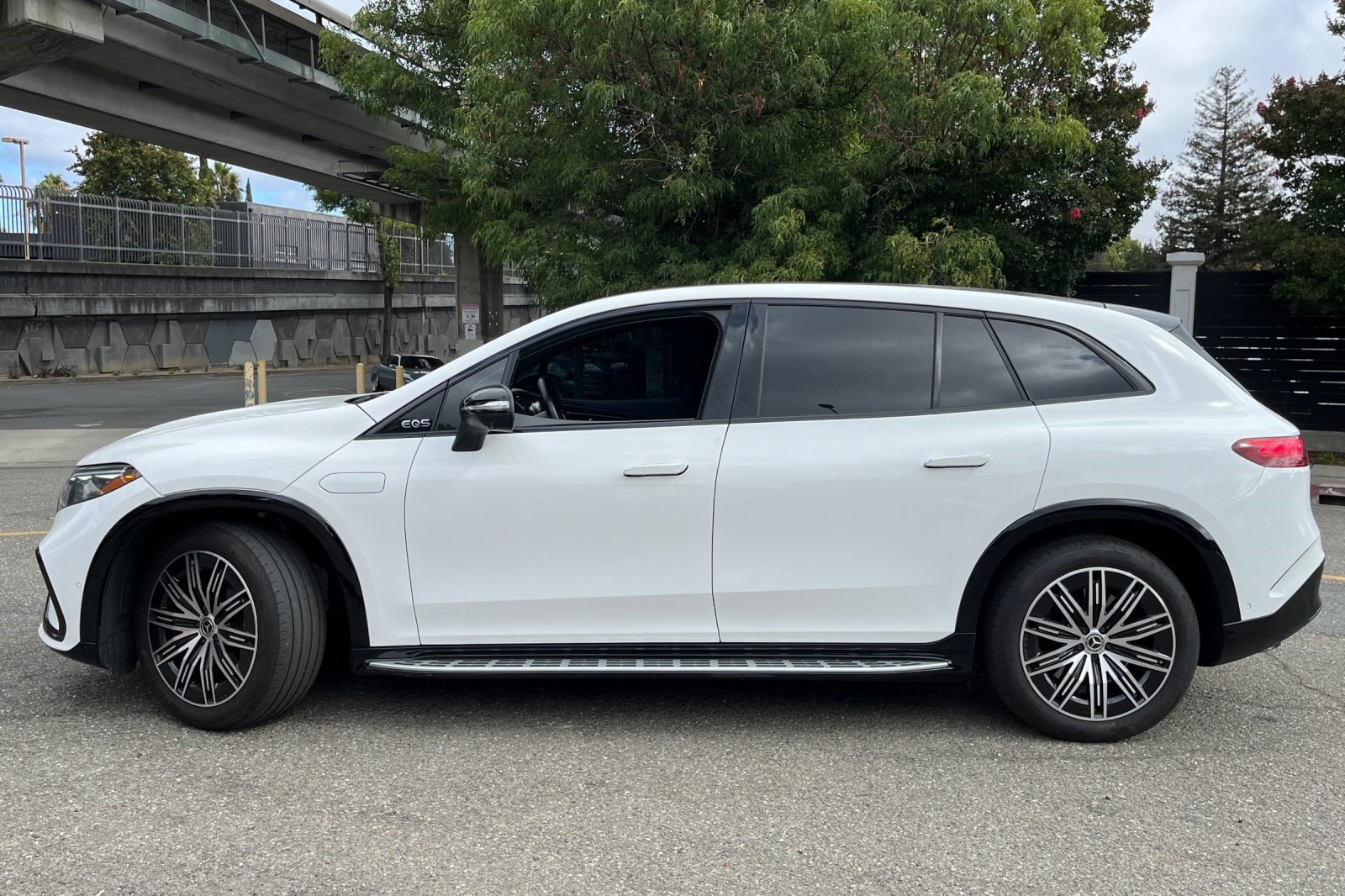 Certified 2024 Mercedes-Benz EQS SUV Base with VIN 4JGDM2DB5RA030773 for sale in Walnut Creek, CA
