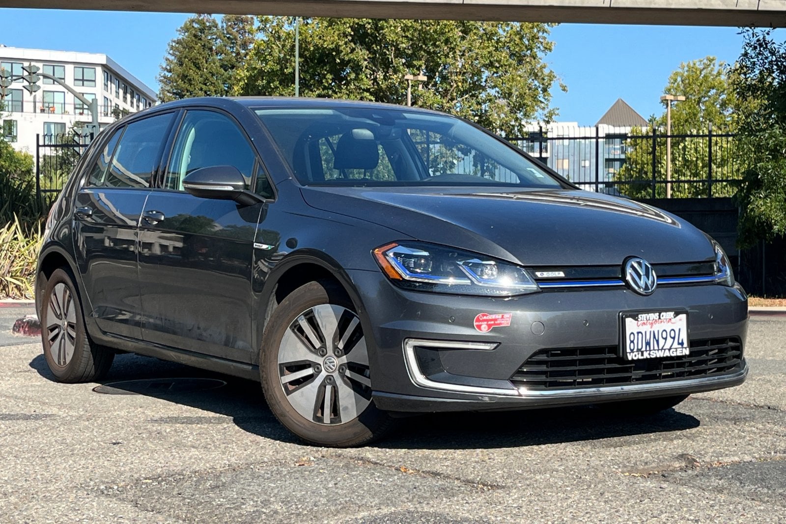 Used 2017 Volkswagen e-Golf e-Golf SEL Premium with VIN WVWPR7AU2HW954482 for sale in Walnut Creek, CA