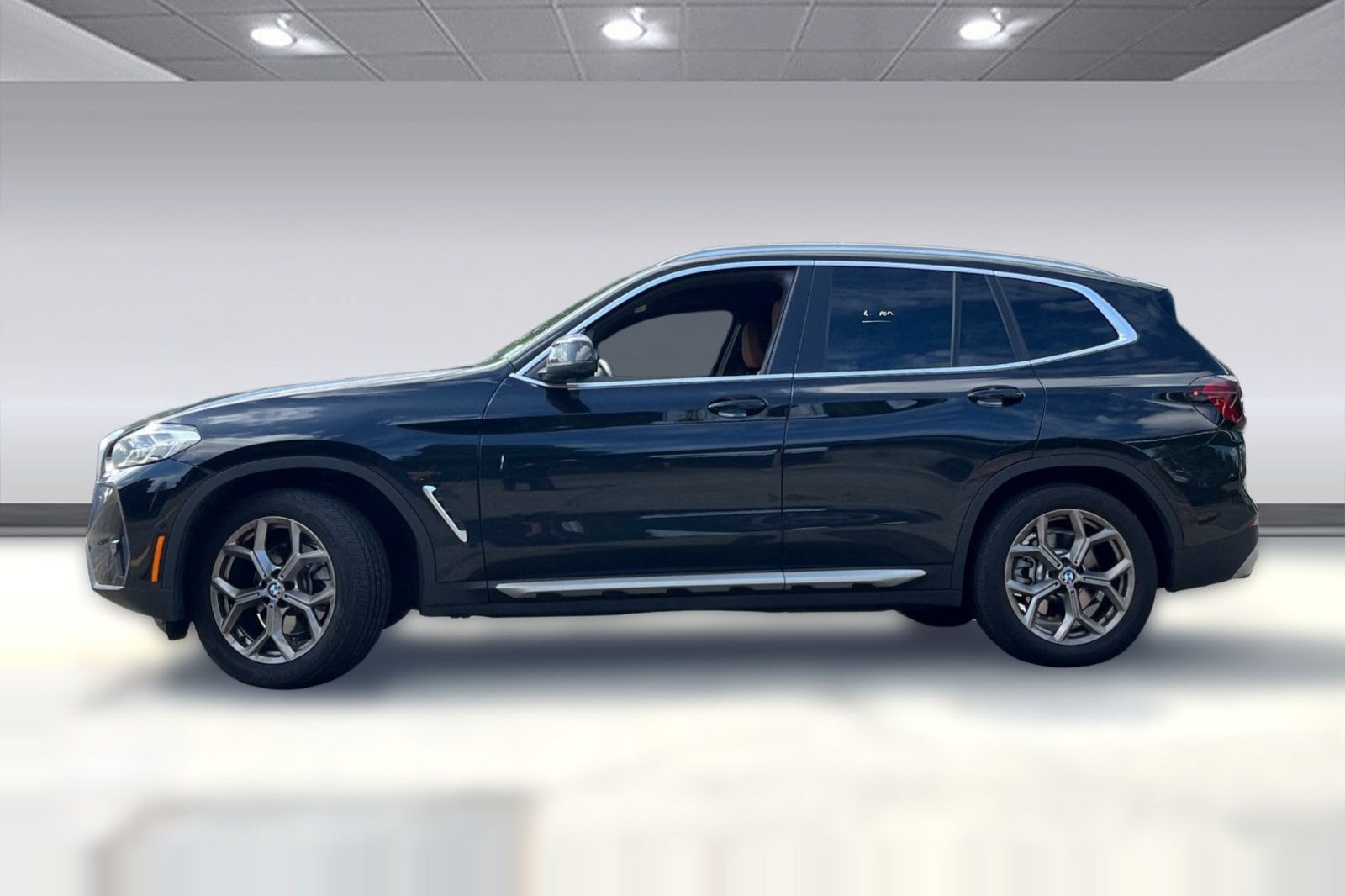 2024 BMW X3 xDrive30i Sports Activity Vehicle photo 2