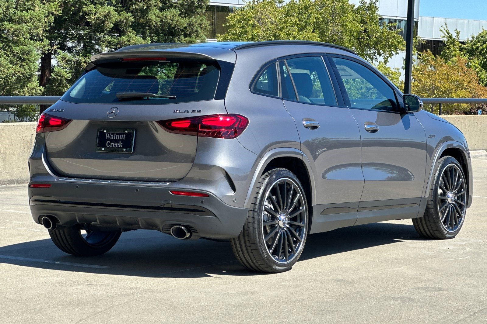 AMG GLA 35 4MATIC SUV