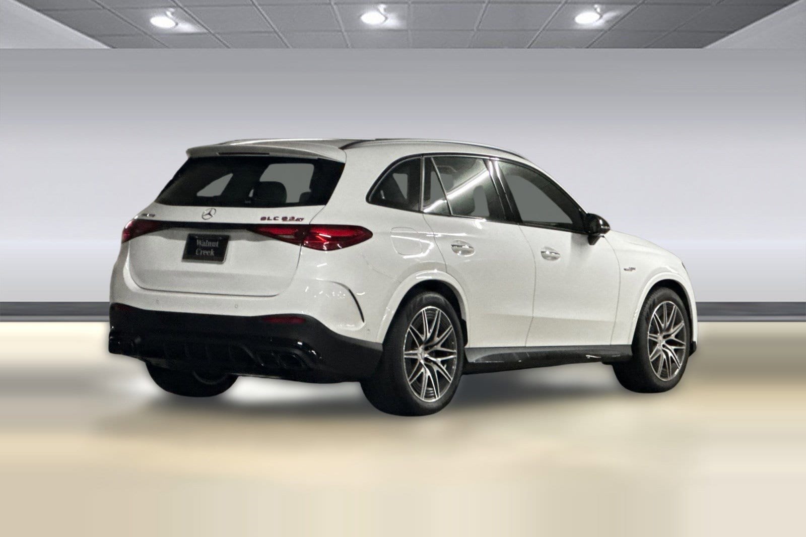 2025 Mercedes-Benz GLC AMG GLC63 S - Photo 8