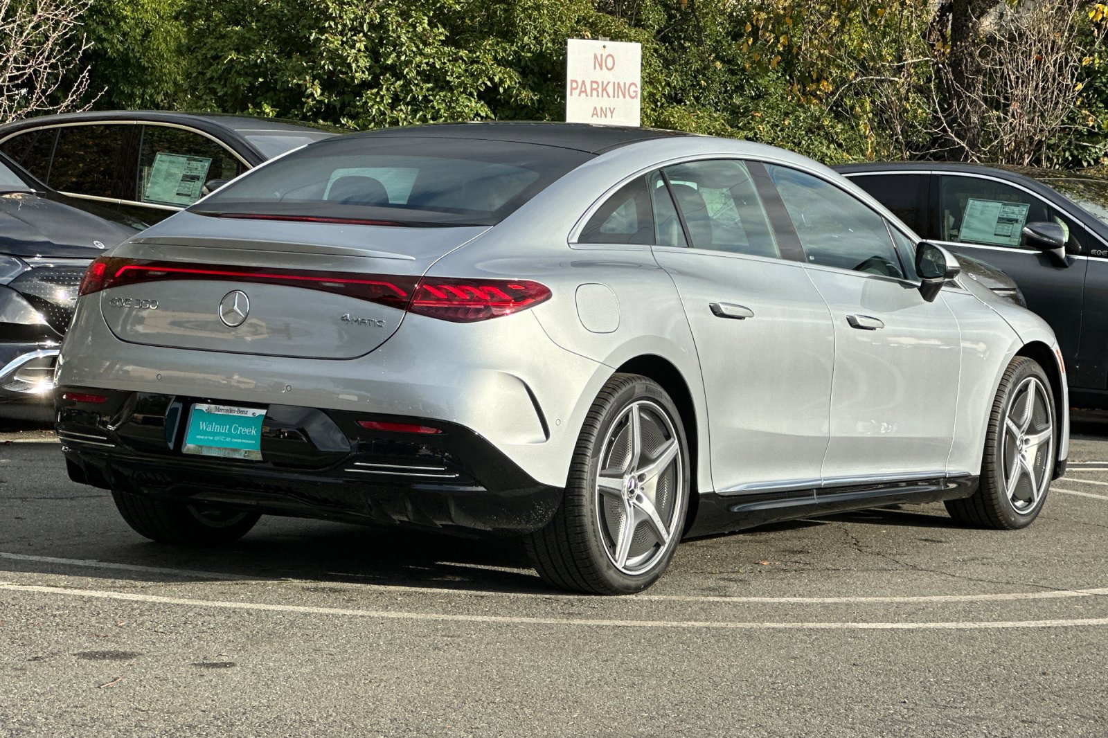 2024 Mercedes Benz EQE-Class Sedan photo 4