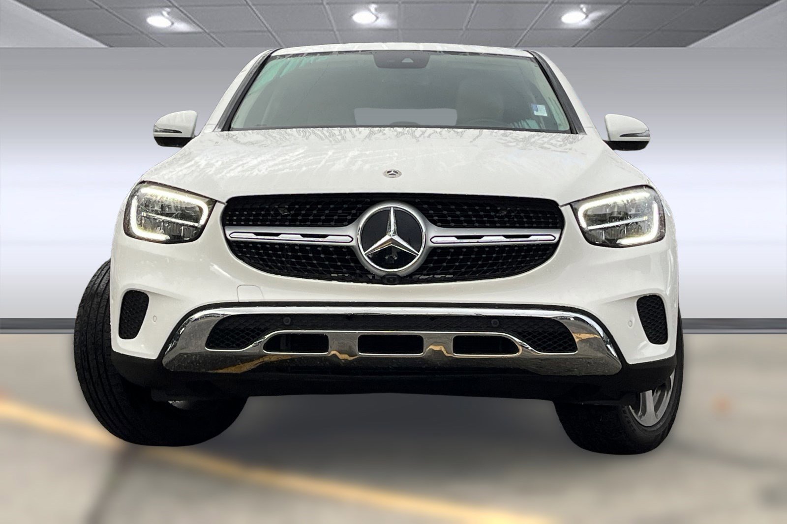 2022 Mercedes Benz GLC 300 4MATIC Coupe photo 3